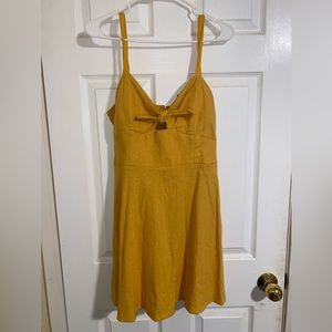 womens tie front flowy summer dress!
